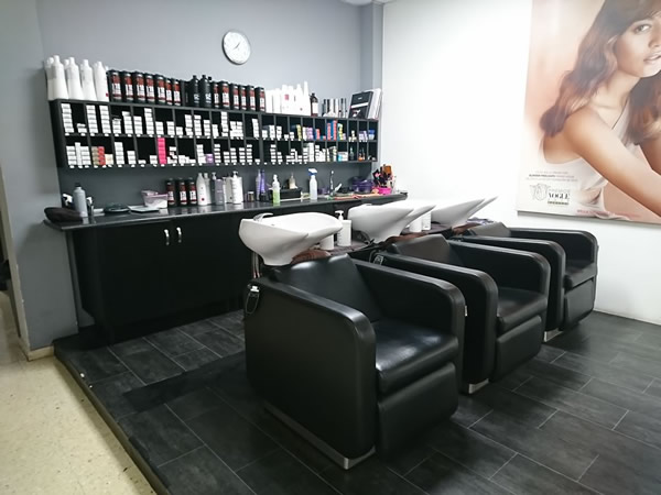 zona de lavado en ondass peluquería y estética